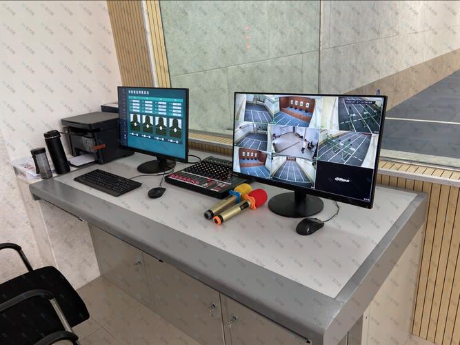 ss4改型电力机车操纵台主要分为什么和什么 ss4改型电力机车操纵台主要分为什么和什么